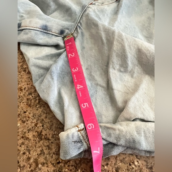 One Teaspoon Richie Denim shorts in Anarchy color size 28 AU/6 US NWT - Picture 6 of 11